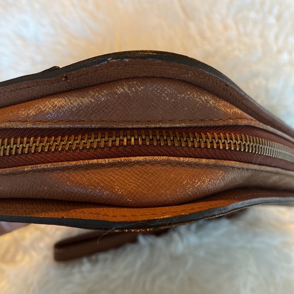 Louis Vuitton Monogram Wristlet/Clutch - Picture 10 of 16